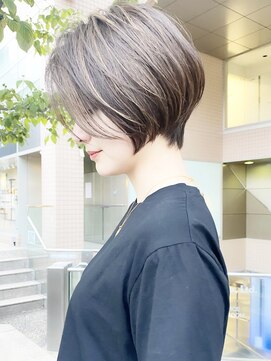 アンド ストーリーズ(&STORIES) 可愛い前髪なしひし形ハイライト/20代/30代/40代/ショート/ボブ