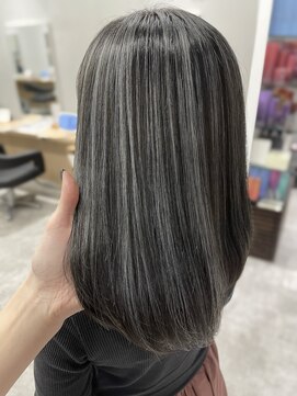 アヴァンス 京橋店(AVANCE) コントラストハイライト