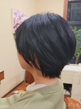 グランツ デザイナーズサロン(GLANZ Designer's Salon) 大人可愛い♪くびれショート
