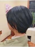 大人可愛い♪くびれショート