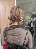 ヘアセット ツインねじねじお団子ヘア 結婚式お呼ばれ