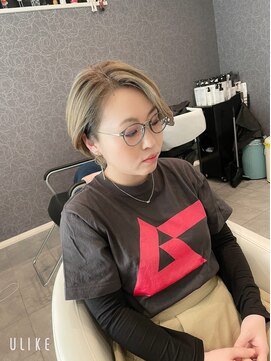 ノエル(Noel) 長めバング耳掛けショートグラ