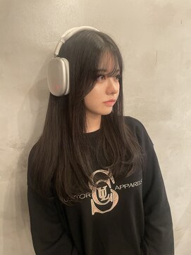 リリアーナ(LILIANA) 髪質改善 縮毛矯正 暗髪 韓国ヘア ストリートヘア ガーリーヘア