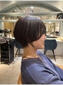 丸みとくびれのショートボブ