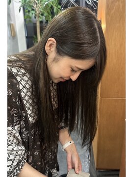 ニール シトロン 名古屋 伏見 丸の内(NEELU citron) 【Neelu_rie】ナチュラルオリーブベージュ