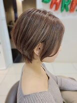 ロハスバイケンジ(LOHAS by KENJE)&nbsp;ココアブラウンのショートボブ　小田急相模原