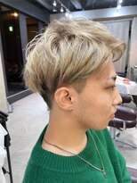 フラッグヘアー 博多駅前店(Flag HAIR) 【メンズ】ハイトーン ブリーチ センターパート メンズカット