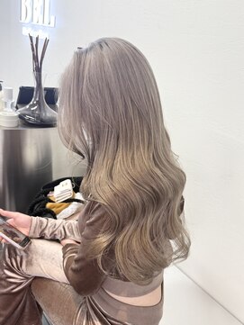 ベル(BEL) グレージュカラー