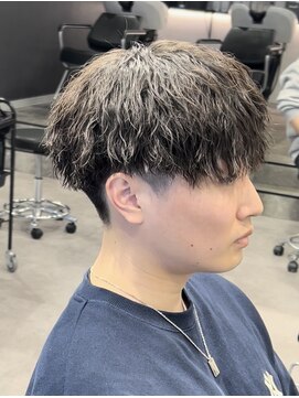 ウルバイササ(URU by SASA) マッシュ縦落ちツイストスパイラル