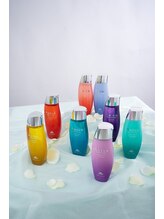 その人の髪にその人のＡｕｊｕａ(オージュア）美しさへ導く一人のためのストーリー