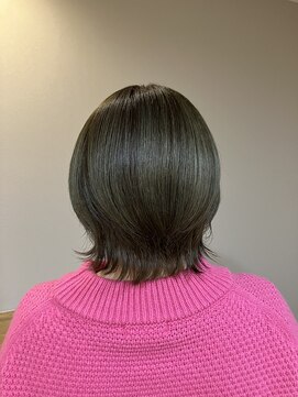 カーキグレージュ・くびれミディアム