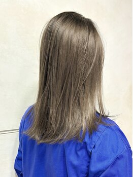 ルオージア(Luogia)の写真/根強い人気の“イルミナカラー”が低価格で出来ちゃうのはLuogia♪トリートメント付きで色持ち・艶キープ！