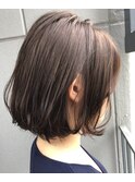 【大人可愛いボブスタイル】担当安政