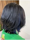 ブルーアッシュ/ネイビーブルー　外ハネ　暗髪/ツヤ髪/濡れ髪