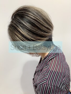 ハウル(HOWL) Short Balayage