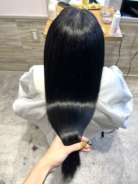 リーオオサカ(Lee Osaka) 【艶髪ロング】リッチブラック/kana