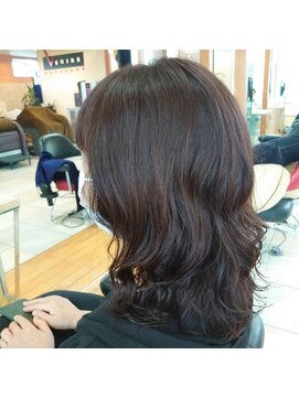 バニラ 重信店(VENIRE) ゆるふわパーマ