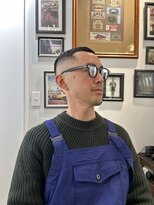 カムレイドフォーライフ(COMRADE 4 LIFE)&nbsp;癖毛を活かしたクロップ