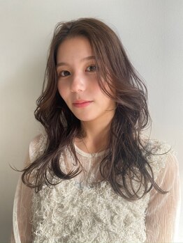 サラ 新宮店(SARA)の写真/【新宮中央駅より車で3分】カット技術の高いスタイリストがあなたの魅力を最大限に引き出します＊
