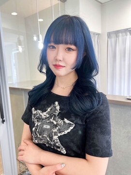 エルサザリープ 三宮(Elsa the leap) 【ブリーチカラー/ダブルカラー】ネイビーブルー/ブルーシルバー