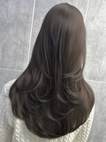 アマトウキョウ アユンチェ(AMA TOKYO×AYUNCHE) レイヤー ブリーチなし グレージュ 透明感カラー