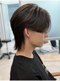 センターパートウルフ