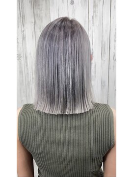 アミ(Ammi) ◆ダブルカラー/レイヤー/イルミナカラー/髪質改善/縮毛矯正