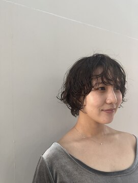 イーエル グランデ(e.ll grande) ショートボブパーマ