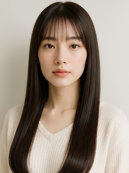 《ツヤ美髪へ導くTOKIOトリートメント》髪にハリとコシを与え、まとまりのある美しい髪に仕上げます。