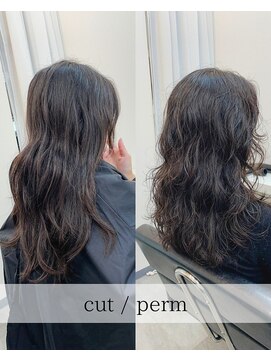 ミラ 銀座(MILA) 癖を生かしてパーマスタイル