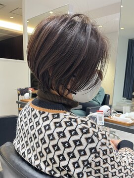 バンプ ギンザ(BUMP GINZA) 30代40代50代ショートボブレイヤー銀座ひし形大人かっこいいE