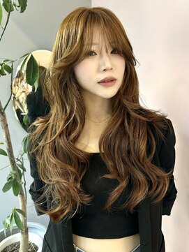 クム(kumu) 韓国/顔まわり/レイヤーカット/ベージュ/ブリーチなし