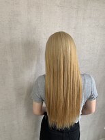 トリコ(ToricO)&nbsp;ミルクティーブロンド　ダブルカラー　ハイトーン　ブリーチ