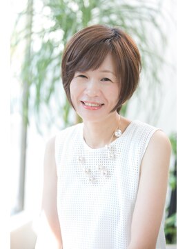 プラザサロン 鎌取店 前下がりショートボブ