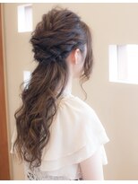 ハーモニー(Harmony)&nbsp;お呼ばれ★ハーフヘアアレンジ