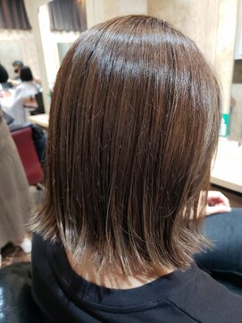 アンフィ 新杉田(Anphi) フォギーベージュ