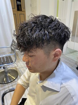 リンダバイネオリーブ 白楽店(Linda by neolive) モヒカンマッシュの波巻きスパイラルニュアンスパーマ