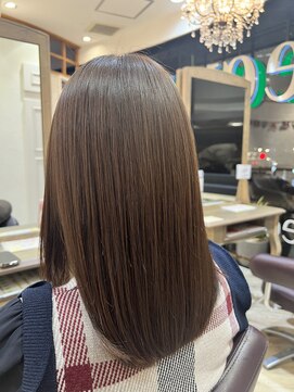 エクリ シセイドウ 麻布十番店(equri×SHISEIDO) 【麻布十番】アルティストカラーと酸熱トリートメントでつや髪♪