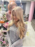 レイヤーカット冬カラーハイトーンブリーチカラーミルクティー