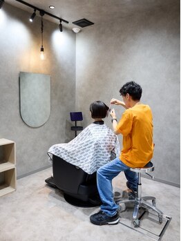 クス(KUsU)の写真/お客様の思いや気持ちを受け止め、寄り添うサロン【KUsU】個性とトレンドを似合わせ、"なりたい"を叶えます