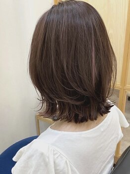 パーソナルな【可動域抑制カット】で髪がキレイにまとまり、手触り抜群♪扱いやすさも叶えた似合わせ技術*