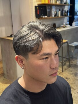 ハイトーンラフサイドパート【テーパーフェード】