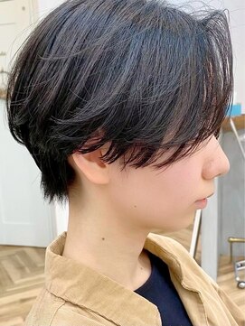 ロミー 本厚木(ROMMY.) ナチュラルショートシャギーショート顔周りカット20代～50代