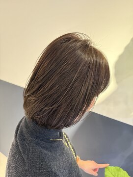 オーケストラ 南森町(Orchestra) ショートボブグレイカラー白髪染め白髪ぼかし40代50代