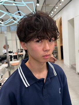 フィフス 渋谷(fifth) メンズ刈り上げマッシュルーズパーマ骨格矯正緩め