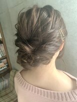 ヘアサロン シロップ(Hair Salon Syrup) [Syrup・山谷慎太郎] 「簡単ギブソンタックアレンジ」