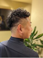 トウキョウバーバーヴァッシュ 神保町店(Tokyo Barber VASH) ツーブロックショート