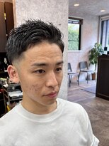 ヘアサロン シュウ 【戸田公園5分/メンズバーバー】ローフェード×アップバング