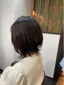 アクアマリン8810 ハチハチイチゼロ(AQUA MARINE 8810) 大人可愛い/ショコラアッシュ/ヘルシースタイル/ふんわりカール