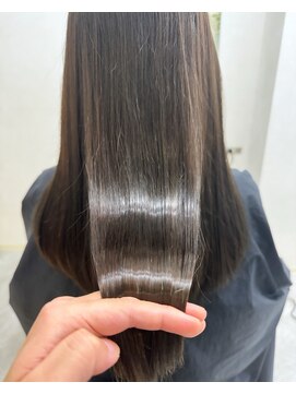 セイル(Sail) 美髪矯正×ミディアムヘアー